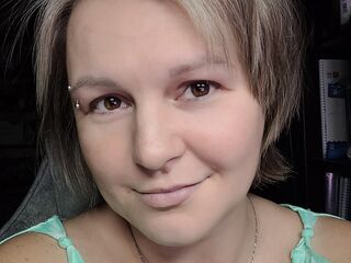 Enter my FREE CHATROOM Tifferet