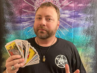 Enter my FREE CHATROOM Beetleman