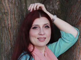 Enter my FREE CHATROOM AlyAyda