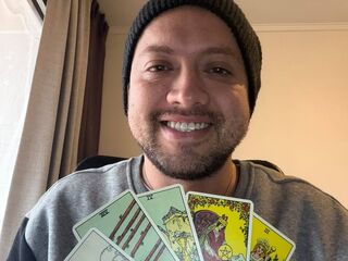 Enter my FREE CHATROOM Almaarcana