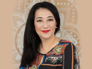 Enter my FREE CHATROOM VisionaryGu