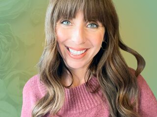 Enter my FREE CHATROOM AlignedChannel