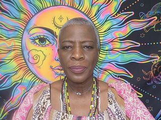 Enter my FREE CHATROOM TheSeeress