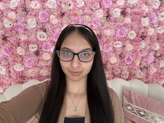 Enter my FREE CHATROOM TheLoveOracle
