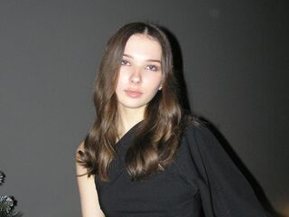 Enter my FREE CHATROOM Covenrise