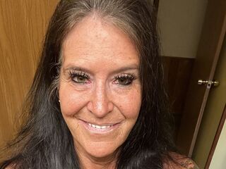 Enter my FREE CHATROOM HollywoodPsychic