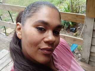 LeoQueen reading online